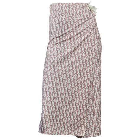 pink dior wrap skirt|Dior // Black & Pink Silk Pleated Wrap Skirt – VSP Consignment.